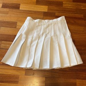 XS Pleated Tennis Mini Skirt